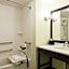 Holiday Inn Express & Suites Aiken by IHG