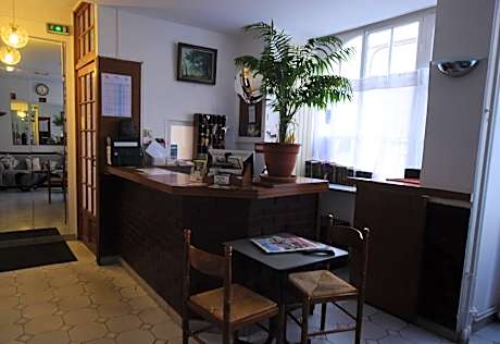 Hotel Anya