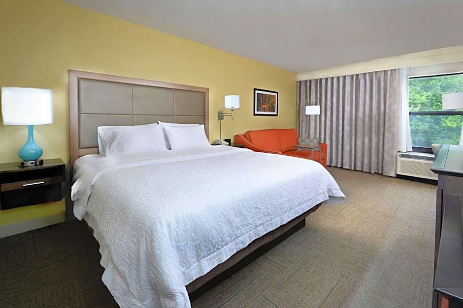 Hampton Inn By Hilton Martinsville