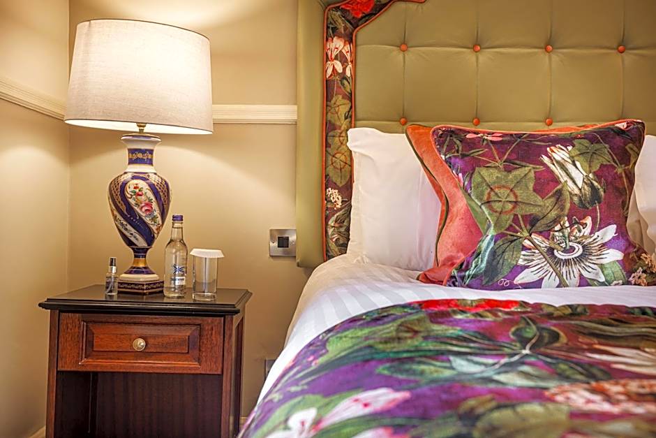 The Wynnstay Hotel, Oswestry, Shropshire - The Coaching Inn Group