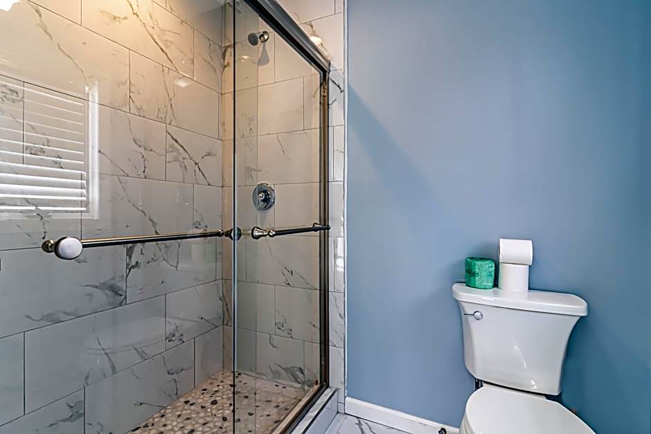 Boardwalk Sand & Surf Beach Hotel Oceanfront