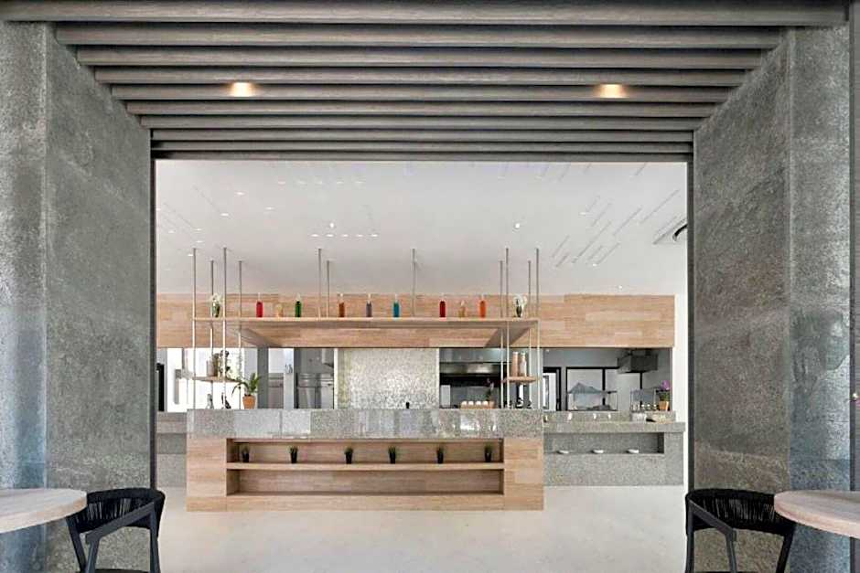 CANALIS SUVARNABHUMI AIRPORT HOTEL (SHA Plus)