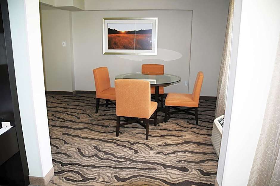DoubleTree By Hilton Montgomery Downtown