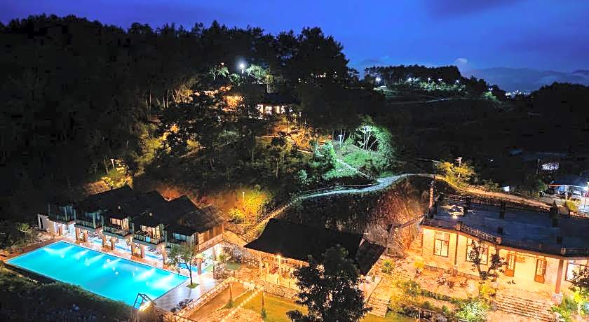 Khuoi Han Ecolodge Cao Bang