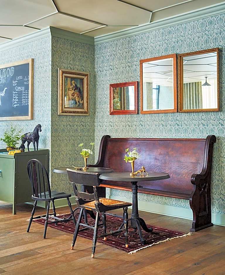 Graduate by Hilton Charlottesville