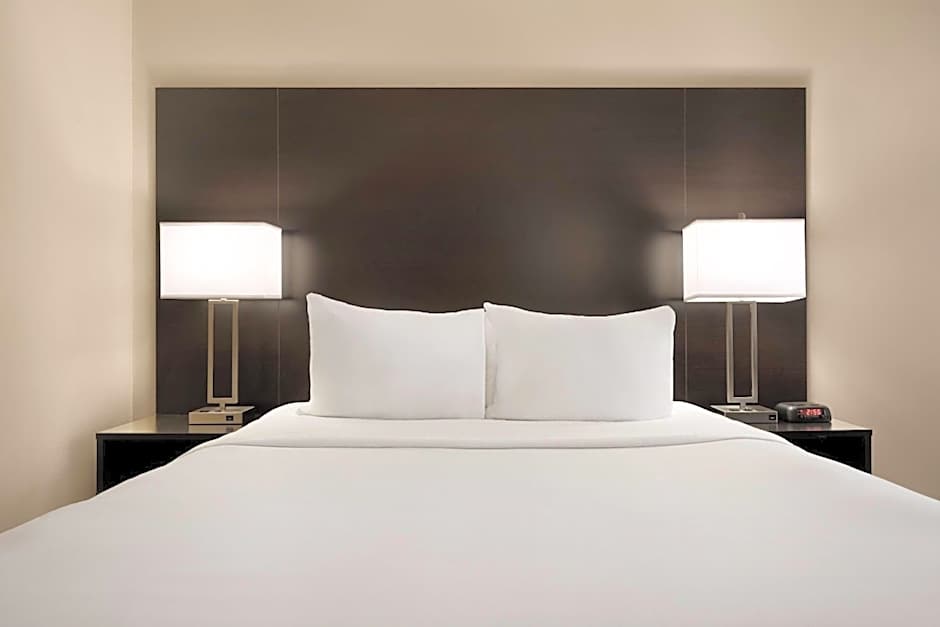 Days Inn by Wyndham Fort Collins