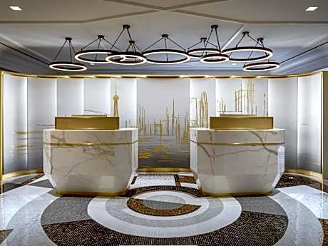 Gold King Studio Suite