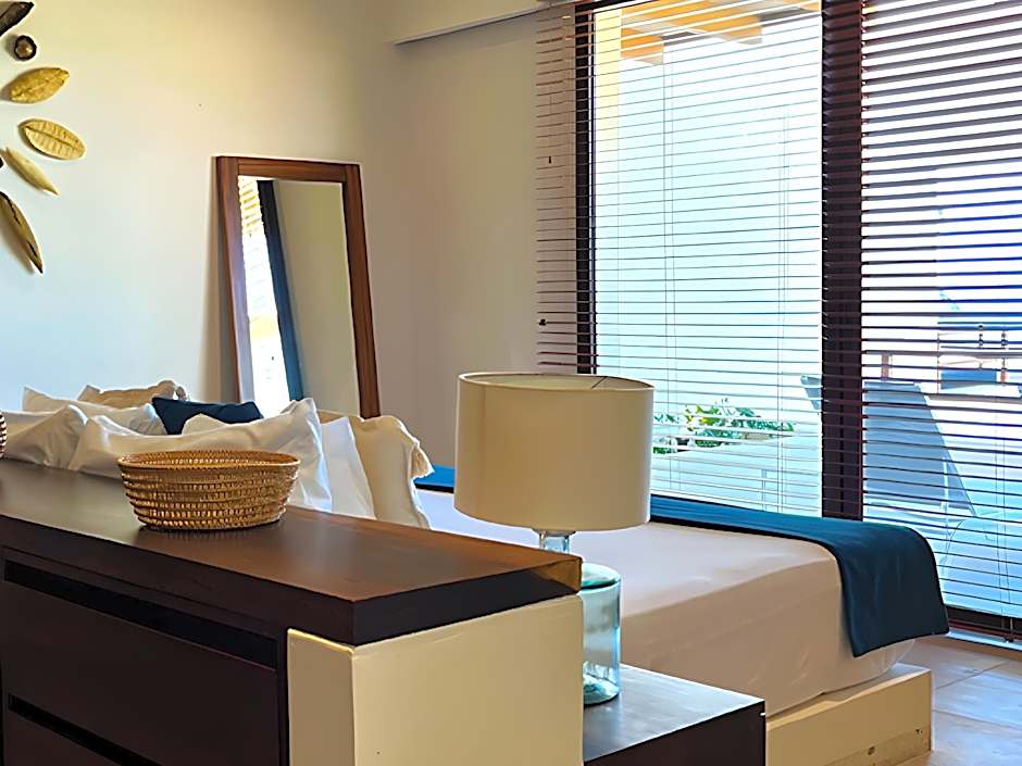 Marea Beachfront Villas