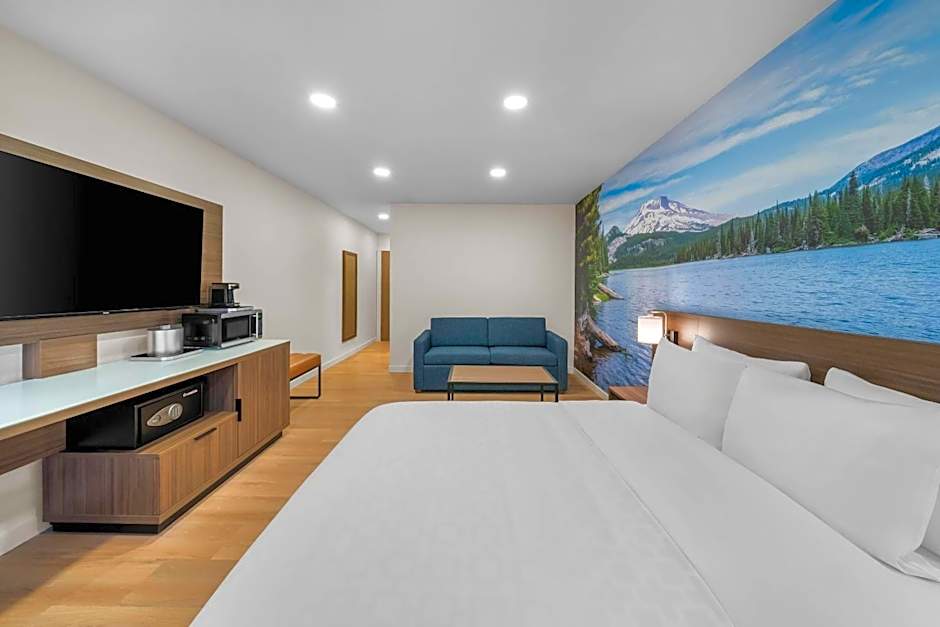 Clarion Pointe Kent - Seattle South