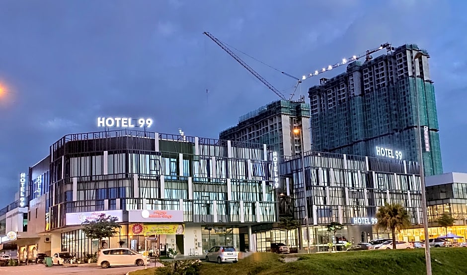 Hotel 99 Sepang KLIA