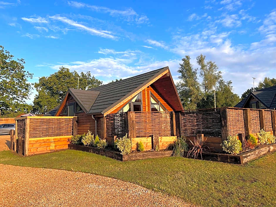 Woodlakes Park By Liv Retreats