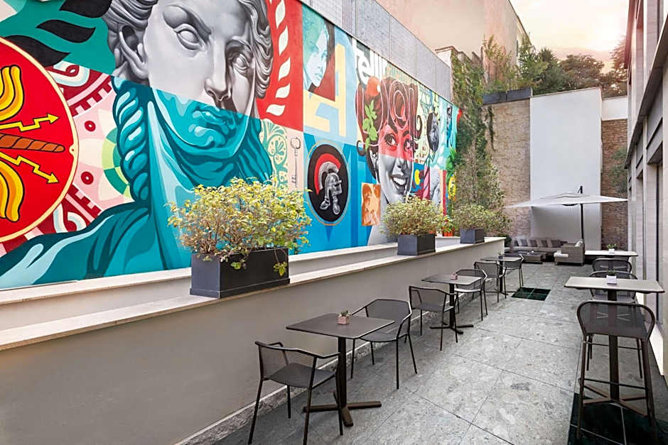 Spring House Hotel Rome Vatican, Tapestry Collection Hilton