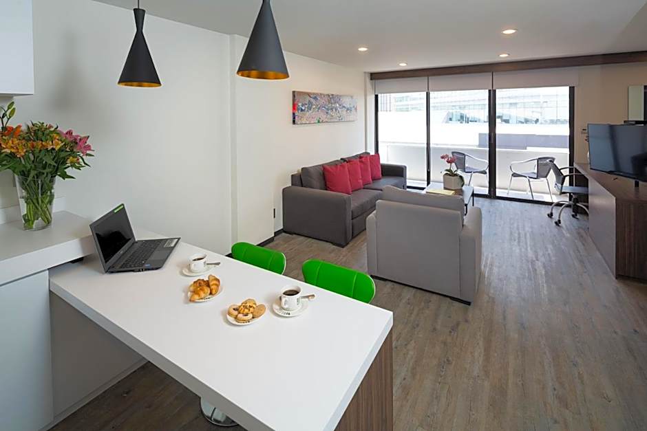 FlowSuites WTC