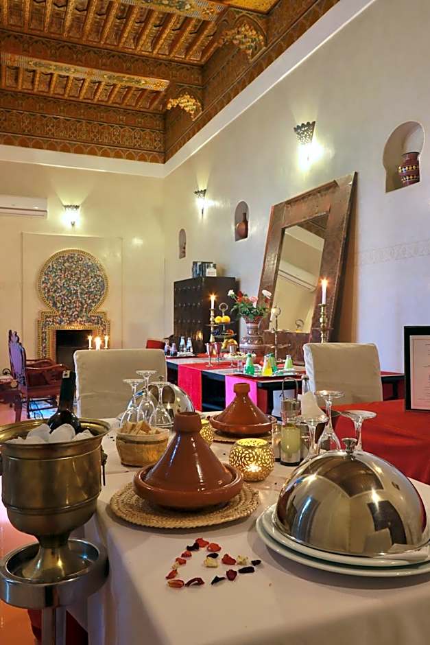 Riad ABBASSIA Marrakech - Authentic Medina Experience