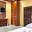 The GARUDA villa & Restaurant