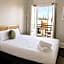 Geraldton Shoreline Lodge