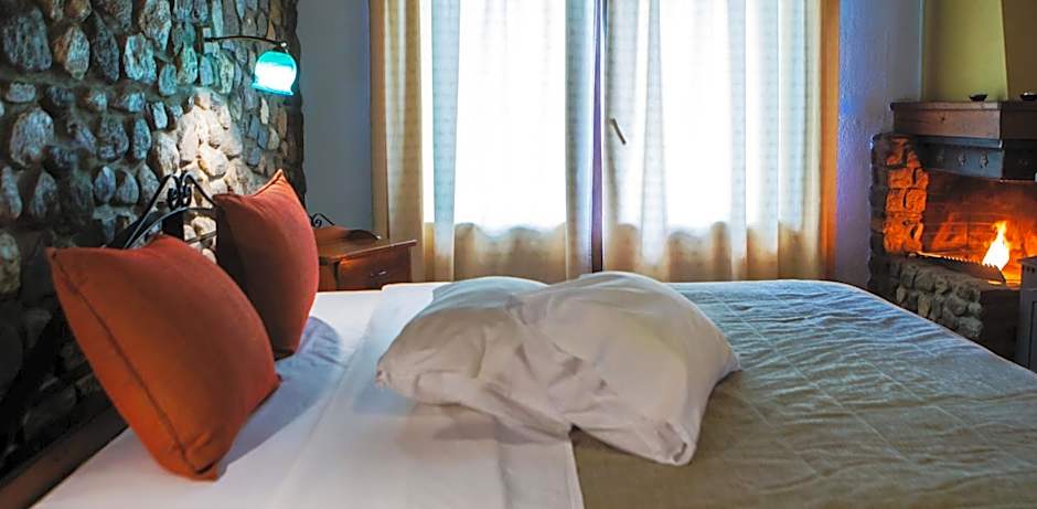 Oikoperiigitis Hotel