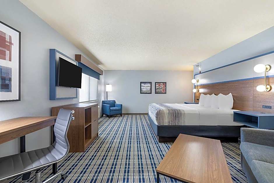 AmericInn by Wyndham Chamberlain - Conference Center