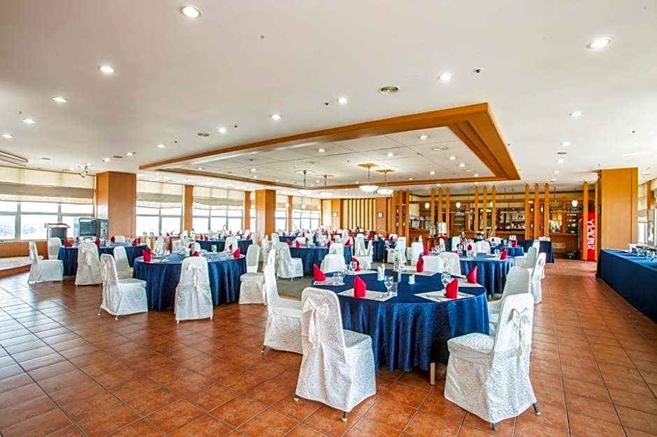 Ilsung Condo Namhan River