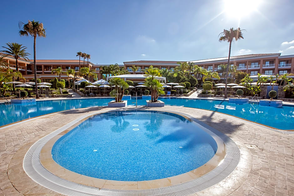 Hipotels Barrosa Palace