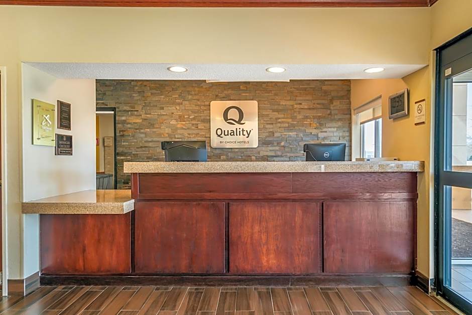 Quality Inn & Suites