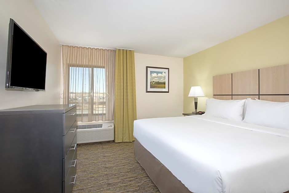 Candlewood Suites Pueblo