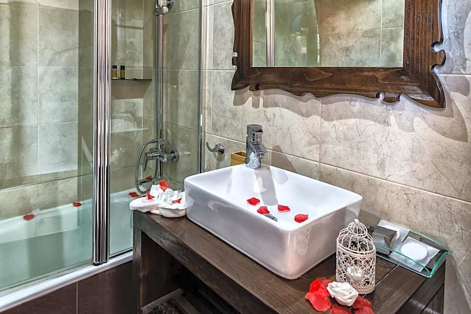 Hotel Soho Boutique El Tiburon & Spa -Adults Recommended