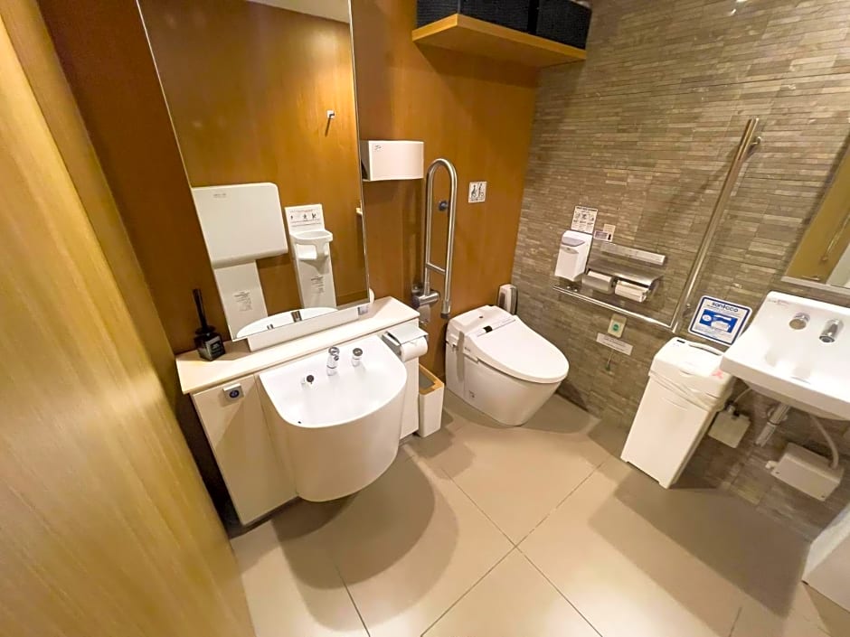 Super Hotel Premier Akasaka