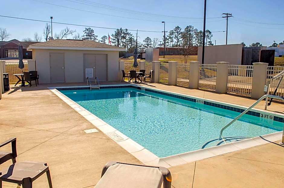 Sleep Inn & Suites Evergreen I-65