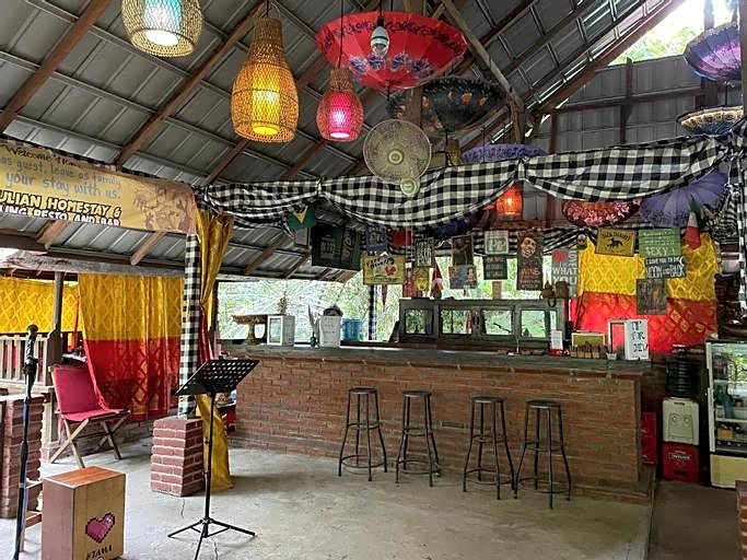 Bunut Tree Hostel