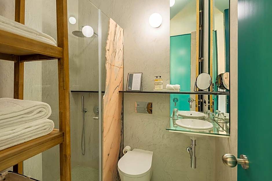 Covelo - The Original Rooms and Suites