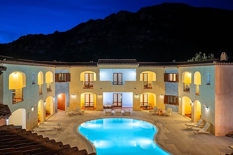 Hotel Monti Di Mola