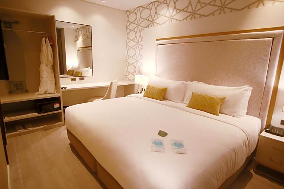Summit Hotel Naga