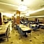 Grand Cenas Hotel