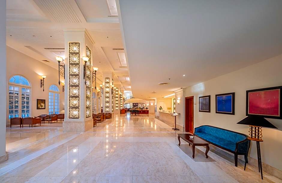 Sunrise Nha Trang Beach Hotel & Spa