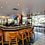 Acacia Court Hotel