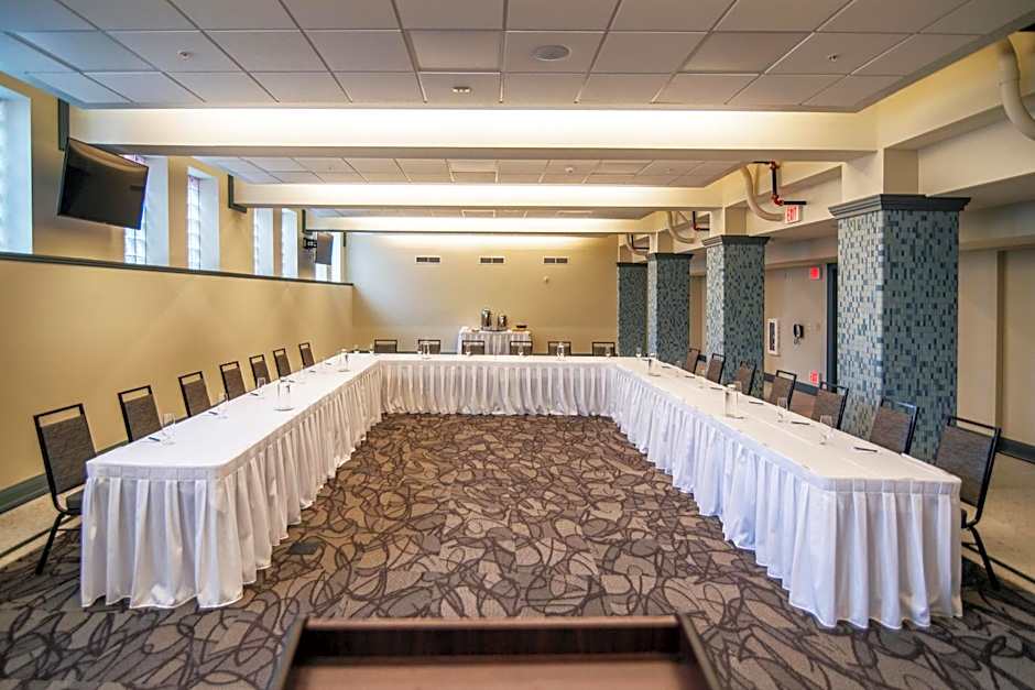 The Stella Hotel & Ballroom