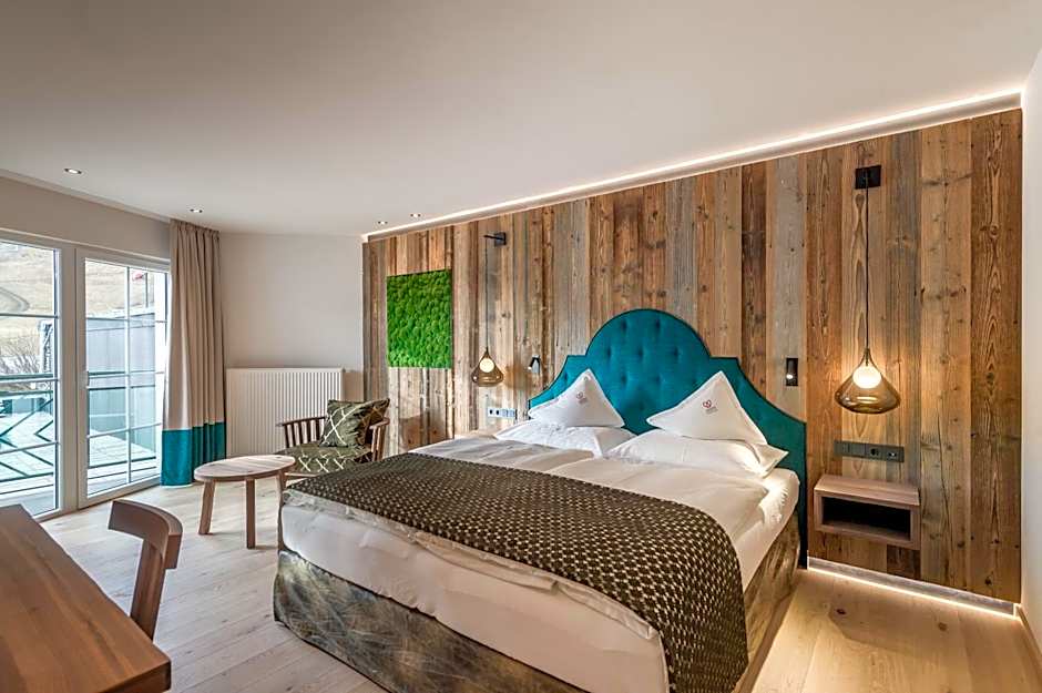 Superior Hotel Edelweiss