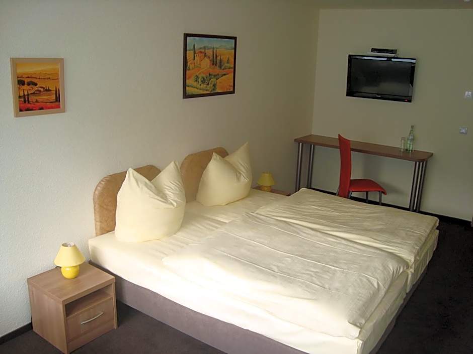 Hotel Gasthof Goldener Hahn