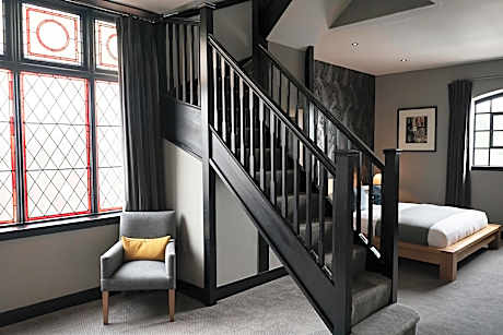 River View Signature Suite