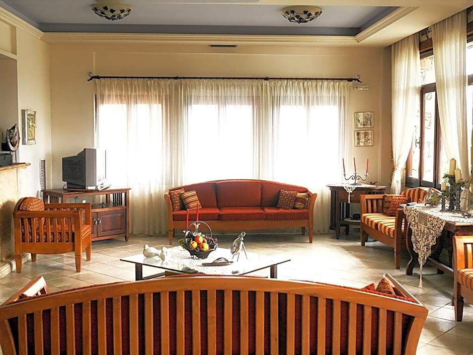 Areti Aparthotel