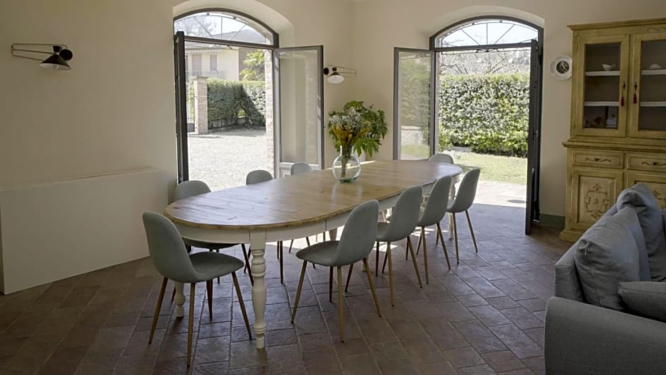 Villa Gavazzini, meravigliosa Residenza d'Epoca con Torre Medievale