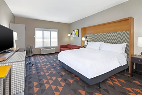 King Room - Mobility Access/Hearing Accessible