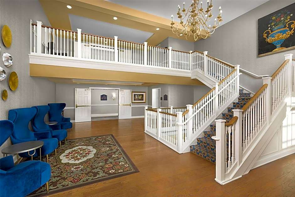 Virginia Crossings Hotel, Tapestry Collection by Hilton