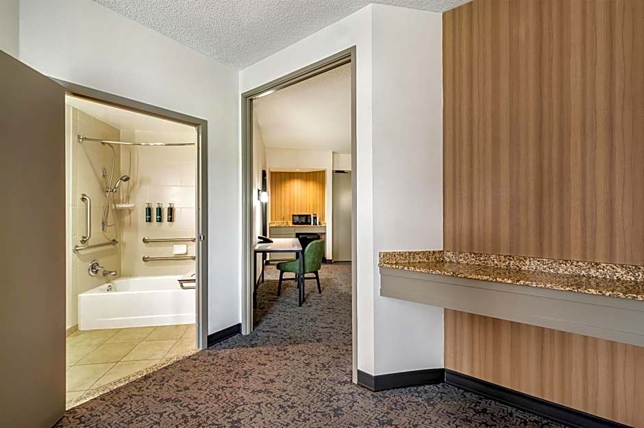 DoubleTree Suites By Hilton Raleigh-Durham