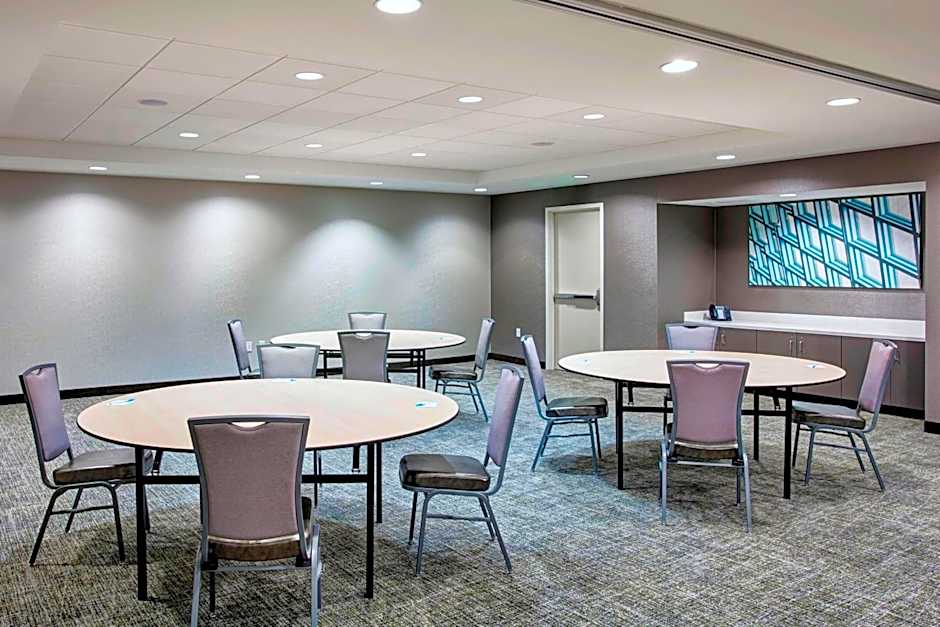 SpringHill Suites by Marriott Milwaukee Downtown