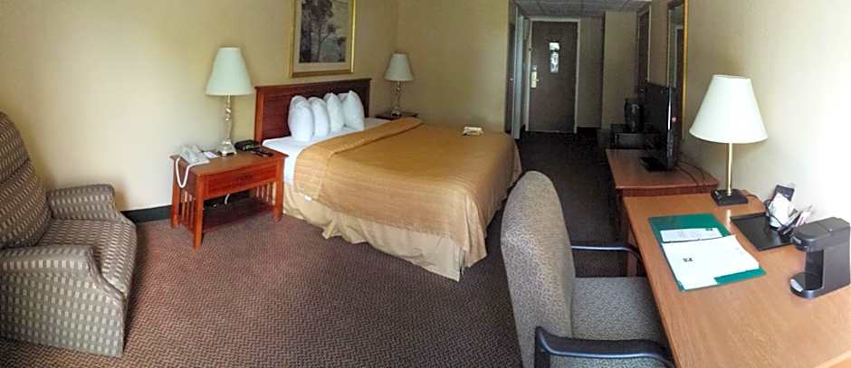 Quality Hotel and Conference Center Bluefield