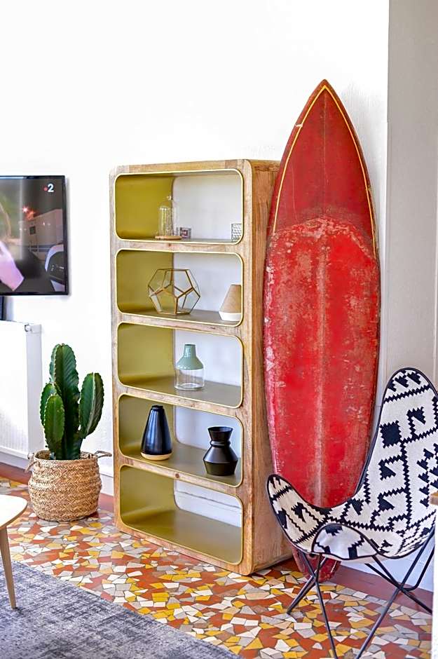 Single Fin Hotel & Lodge