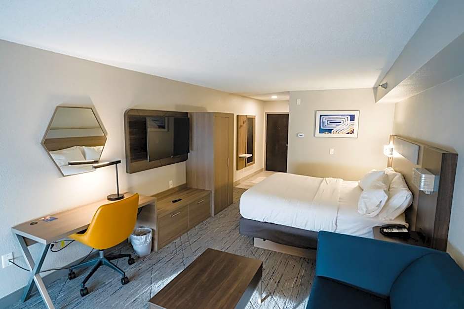 Holiday Inn Express Hotel & Suites Knoxville-North-I-75 Exit 112 By IHG