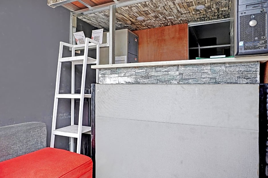 Collection O 92967 Apartement Sentraland Karawang By Rda Living